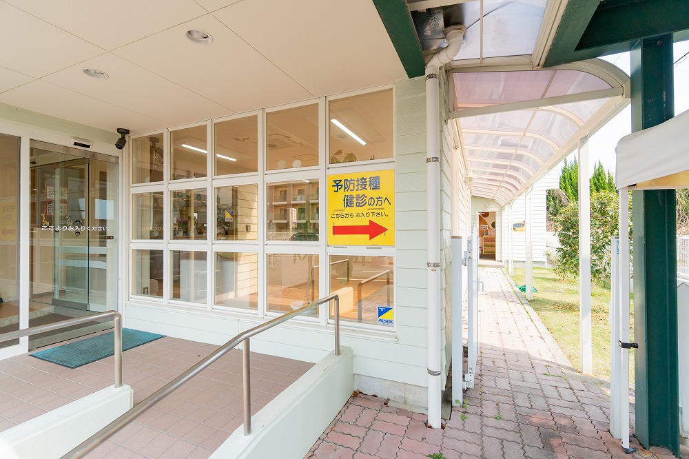 予防接種の患者様専用の入口があります